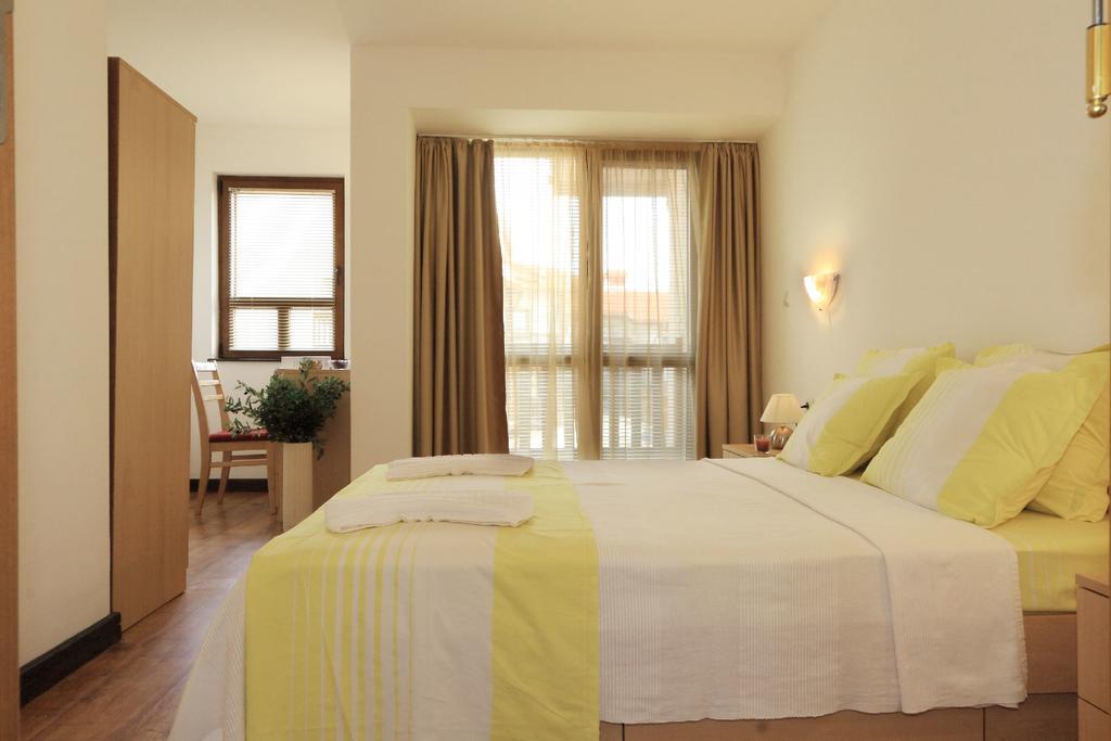 Pearl Apartments Sozopol Exteriör bild