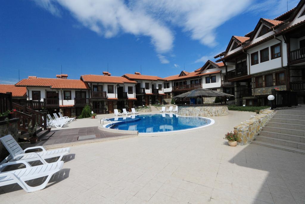 Pearl Apartments Sozopol Exteriör bild