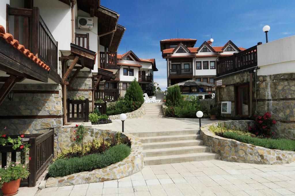 Pearl Apartments Sozopol Exteriör bild